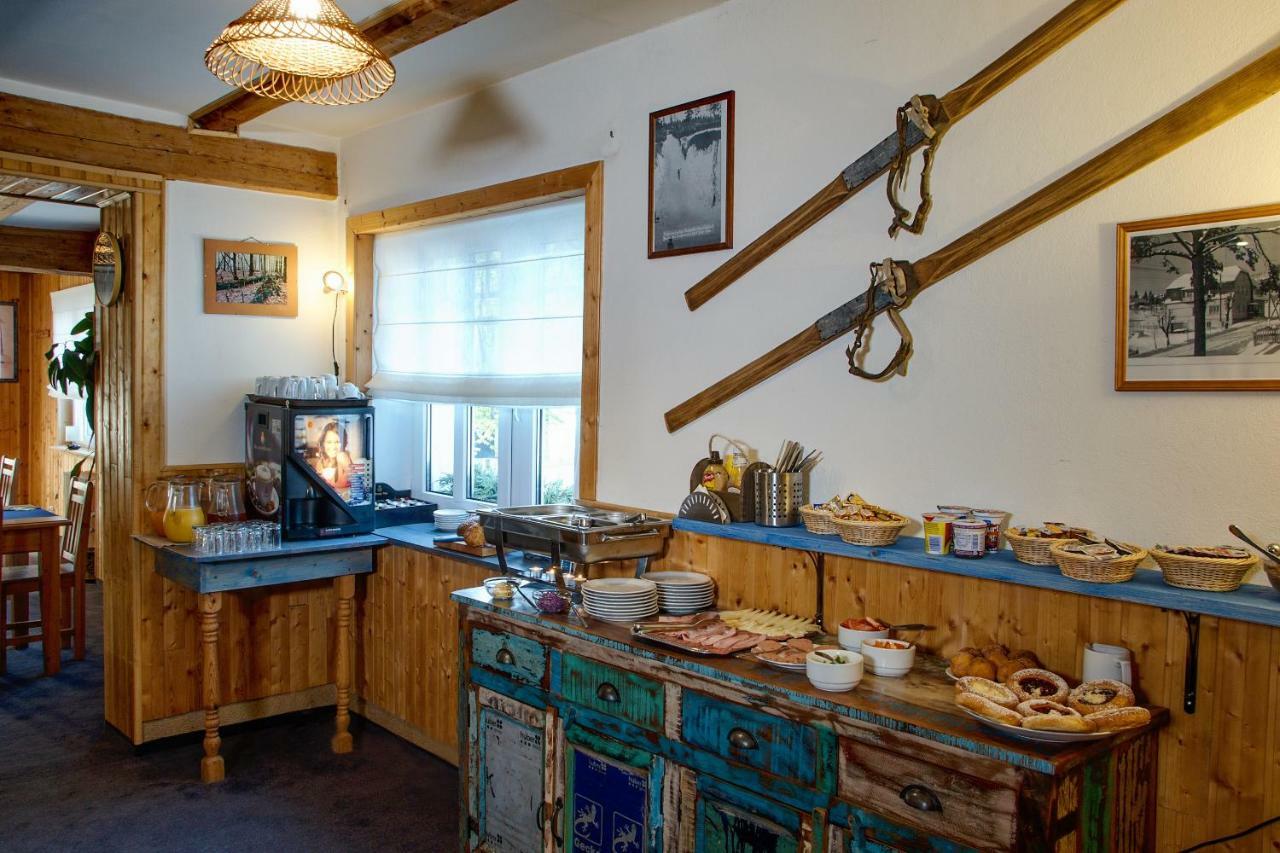 Rodinny Hotel Kaiser Desná エクステリア 写真
